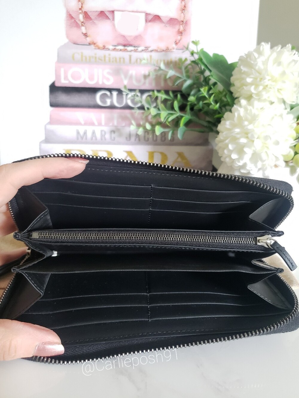 Authentic Pre-owned Gucci Petite Marmont Black Denim & Leather Zip Around Wallet - Picture 7 of 13